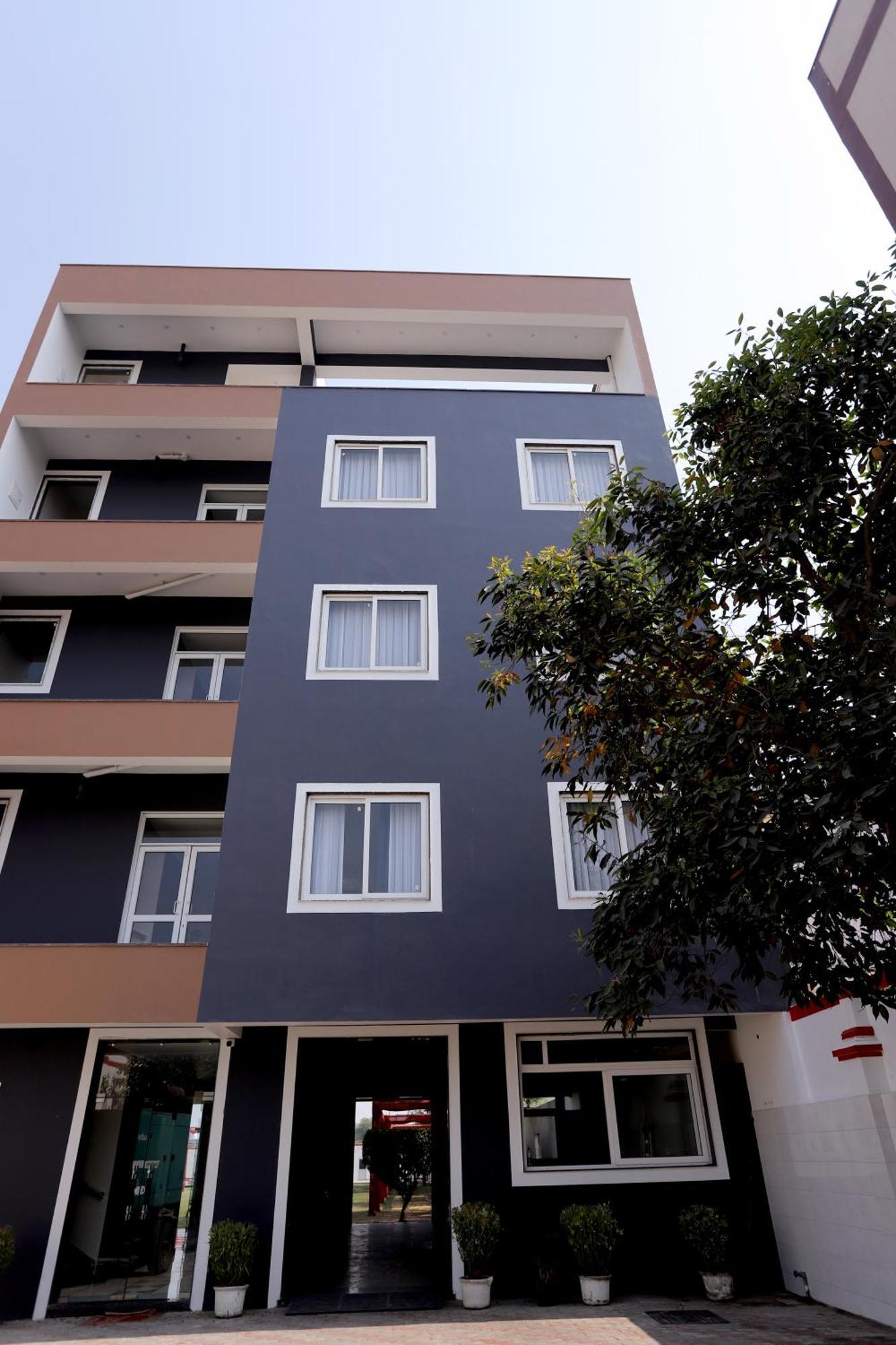 Hotel Dhingra Inn Rewari Bagian luar foto